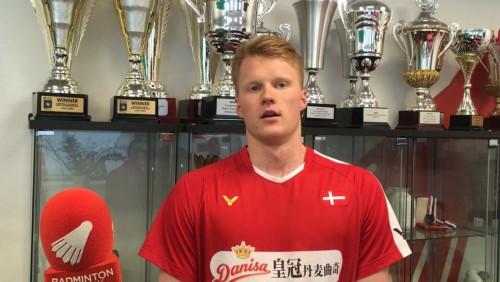 他依旧在寻 他依旧在寻